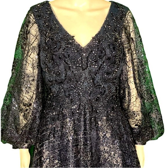 NWT MacDuggal Midnight Embellished V Neck Puff Sleeve A-line Gown - Sz 6 - Picture 6 of 9